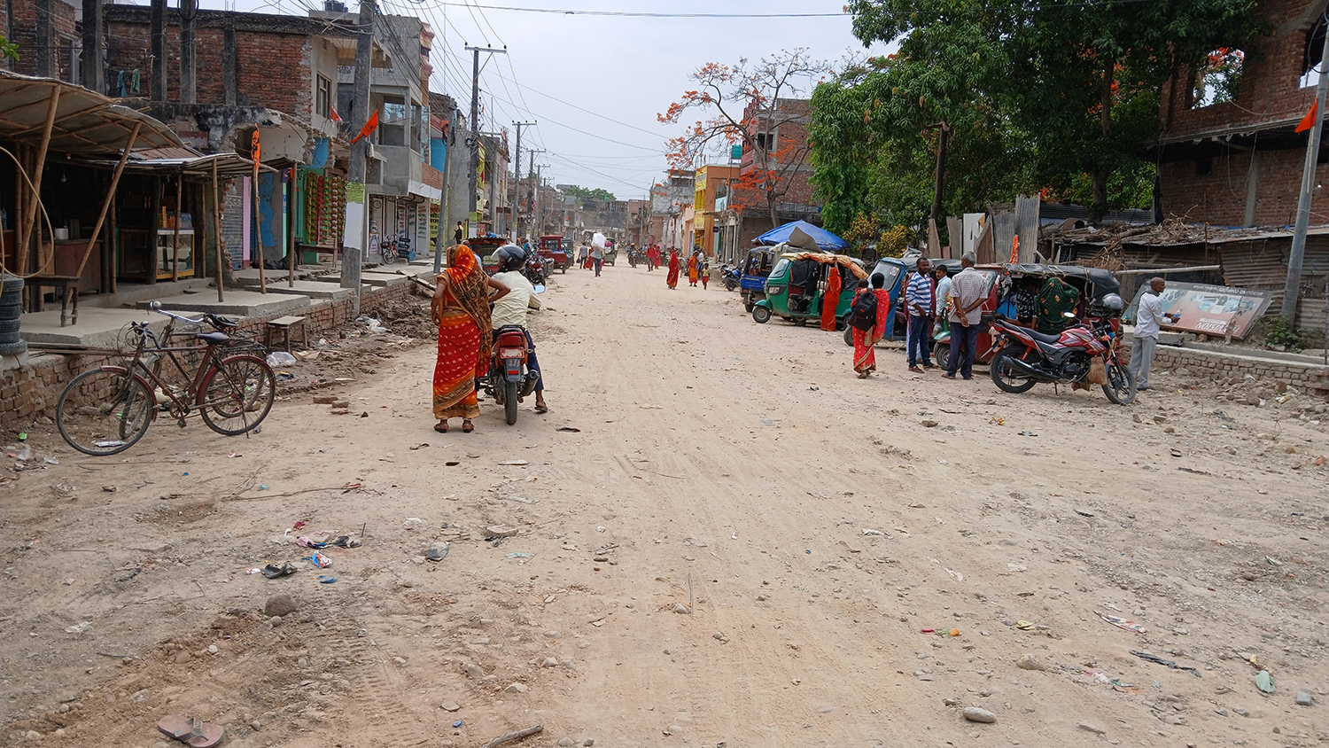 Siraha saptari jodne hulaki sadak.jpg